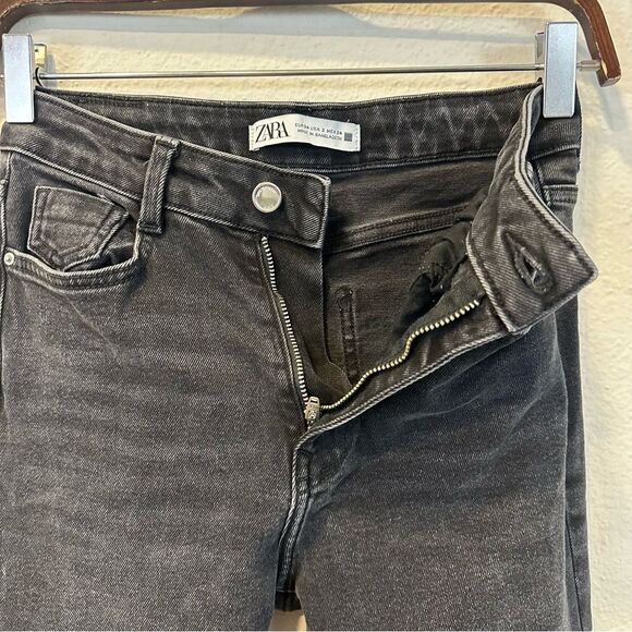 Zara Cropped Straight Leg Jean 436 - Picture 3 of 4